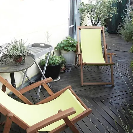 Appart Batignolles/terrasse Paryż